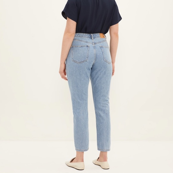 NWT STEVIE HIGHRISE MOM JEANS TAPERED LIGHT INDIGO - Picture 5 of 16